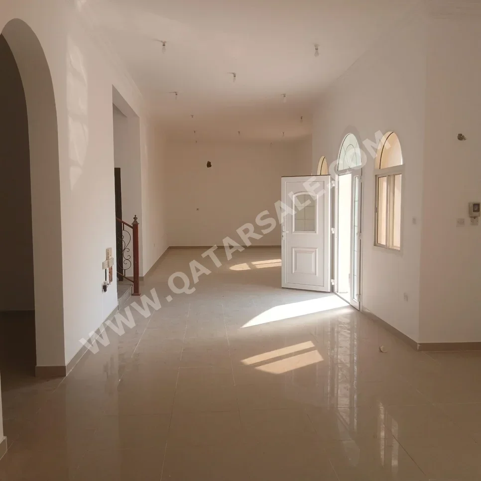 سكن عائلي  - مفروشة بالكامل  - الظعاين  - أم قرن  - 6 غرف نوم