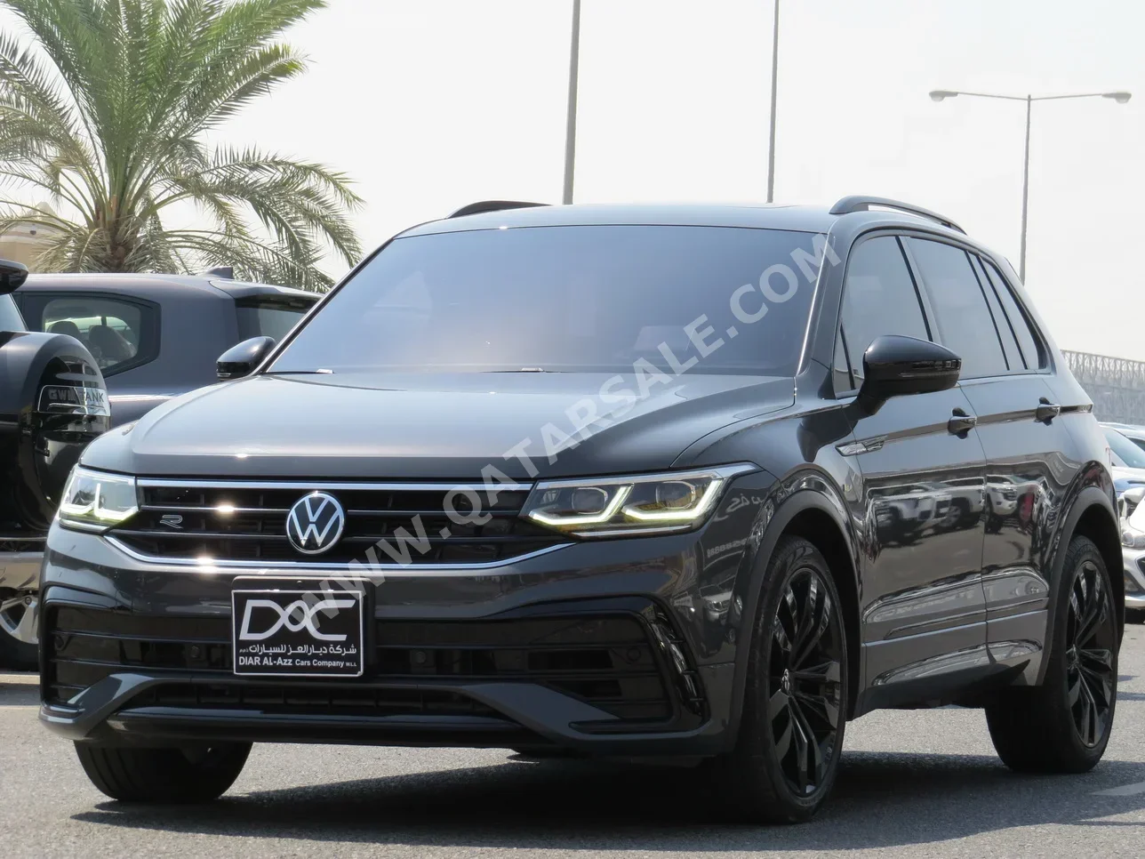 Volkswagen Tiguan R-Line 2022 Automatic 39,000 Km 4 Cylinder All Wheel Drive (AWD) SUV Gray