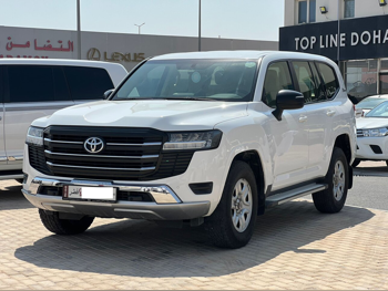 Toyota  Land Cruiser  GX  2022  Automatic  135,000 Km  6 Cylinder  Four Wheel Drive (4WD)  SUV  White