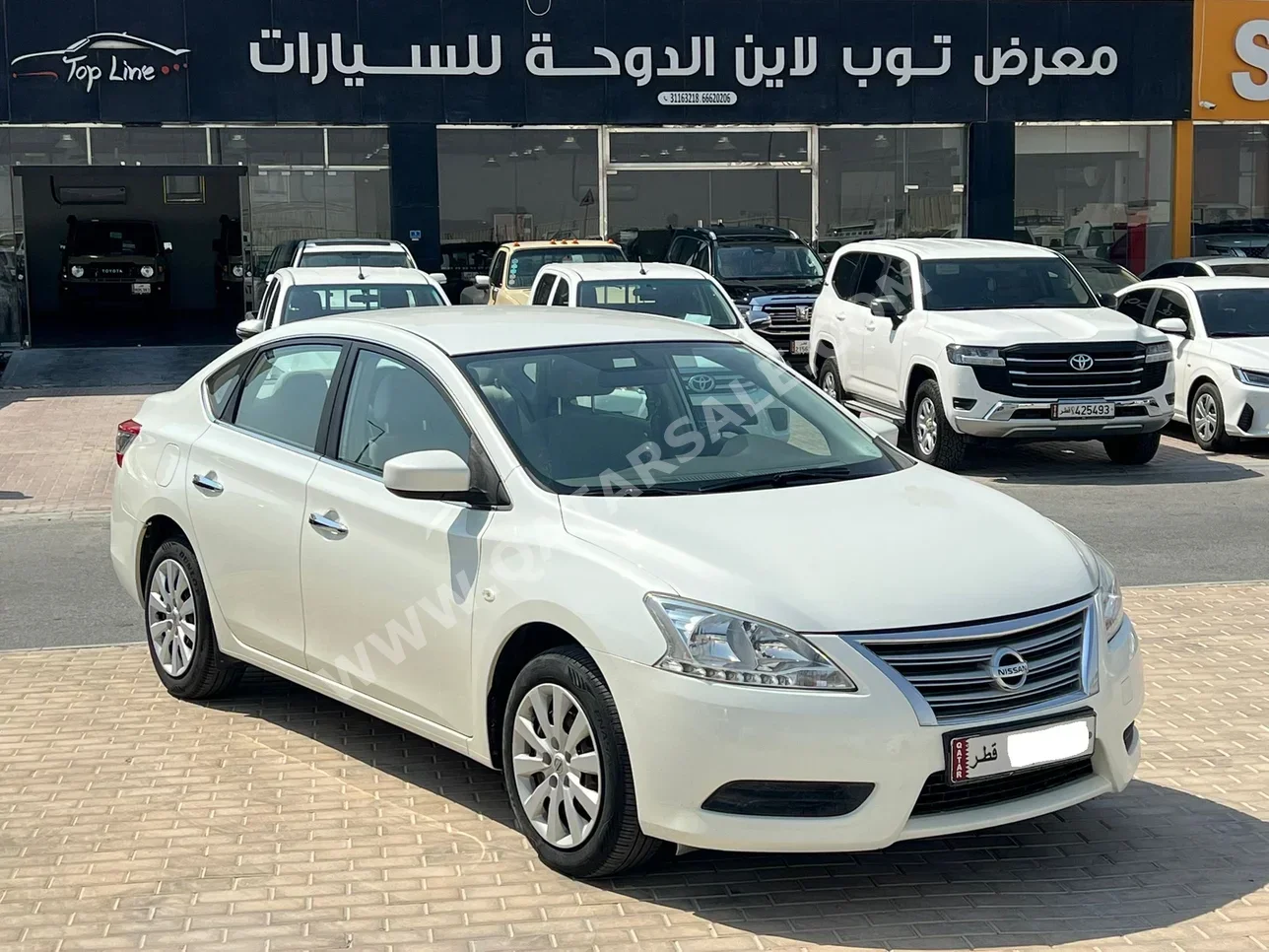 Nissan  Sentra  2018  Automatic  215,000 Km  4 Cylinder  Front Wheel Drive (FWD)  Sedan  White