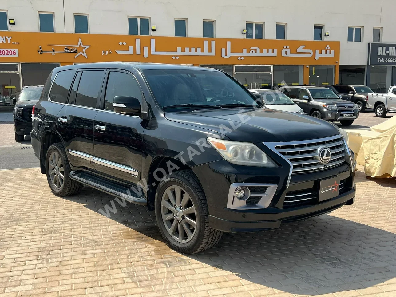 لكزس  ال اكس  570 اس  2012  اوتوماتيك  440,000 كم  8 سلندر  دفع رباعي  اس يو في  أسود