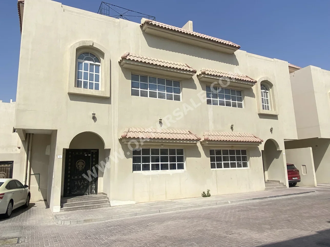 مُجَمَّع - غير مفروشة - أم صلال - أم صلال علي - 5 غرف نوم