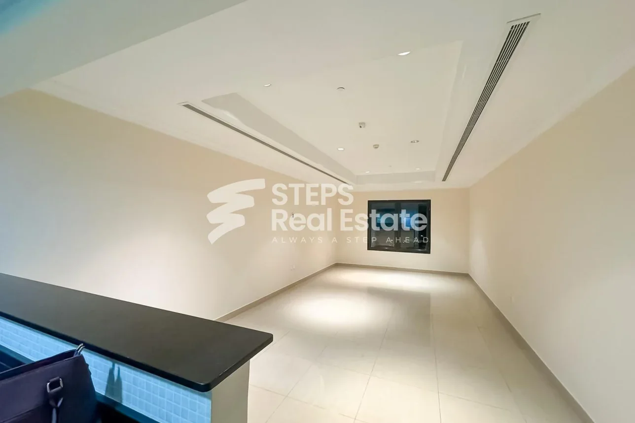 شقة استوديو للبيع في الدوحة - اللؤلؤة غير مفروشة