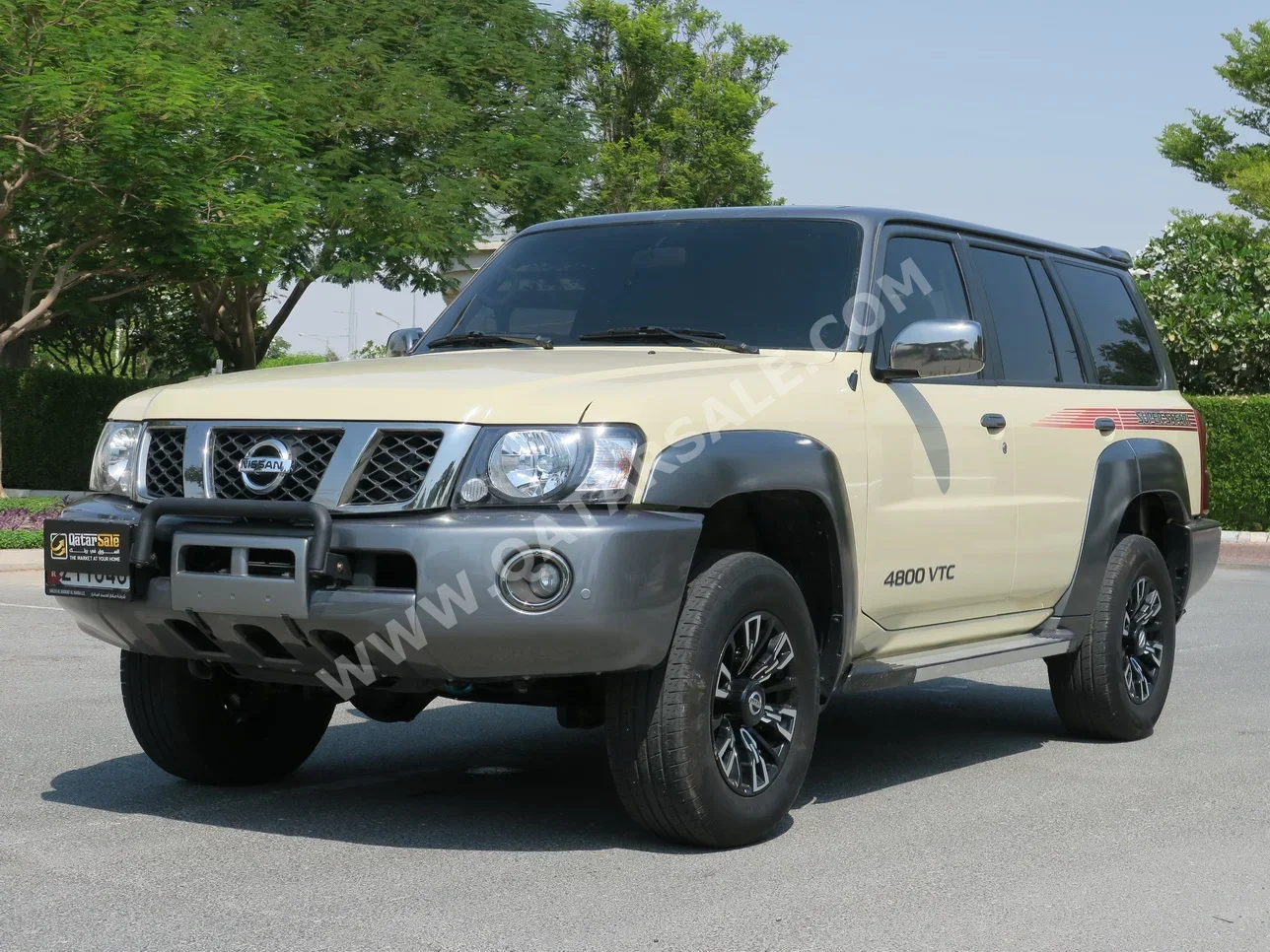 Nissan  Patrol  Safari  2023  Manual  20,400 Km  6 Cylinder  Four Wheel Drive (4WD)  SUV  Beige  With Warranty
