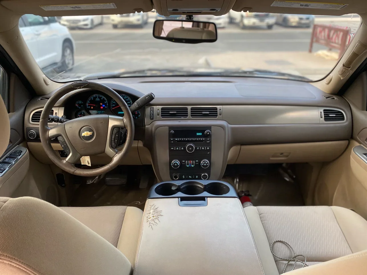 شفروليه  سوبربان  2012  اوتوماتيك  174,000 كم  8 سلندر  دفع رباعي  اس يو في  رمادي