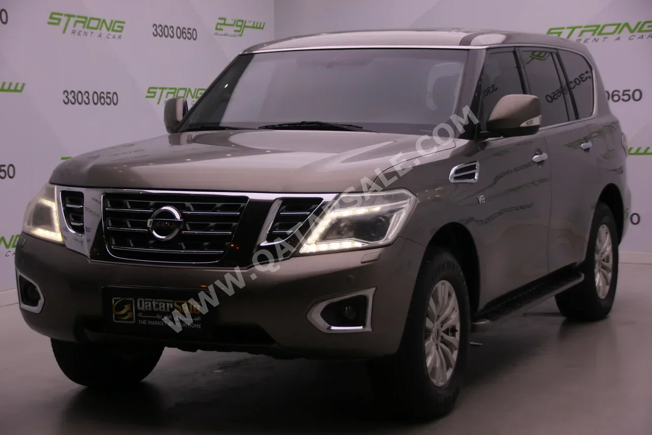 Nissan  Patrol  SE  2016  Automatic  207,000 Km  8 Cylinder  Four Wheel Drive (4WD)  SUV  Gray