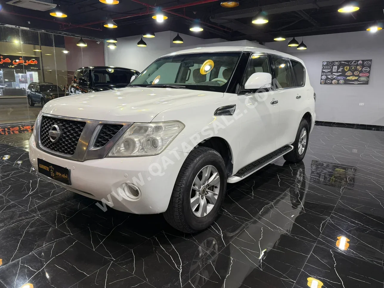 نيسان  باترول  اس اي  2012  اوتوماتيك  366,000 كم  8 سلندر  دفع رباعي  اس يو في  أبيض