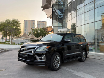 Lexus  LX  570 S  2014  Automatic  340,000 Km  8 Cylinder  Four Wheel Drive (4WD)  SUV  Black