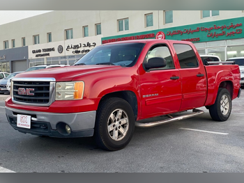 GMC  Sierra  SLE  2009  Automatic  288,000 Km  8 Cylinder  Four Wheel Drive (4WD)  Pick Up  Red  With Warranty