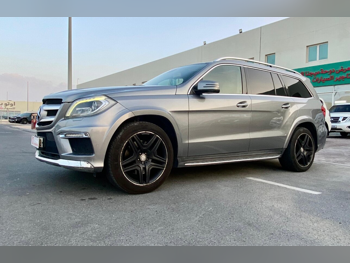 Mercedes-Benz  GL  500  2015  Automatic  149,000 Km  8 Cylinder  Four Wheel Drive (4WD)  SUV  Gray