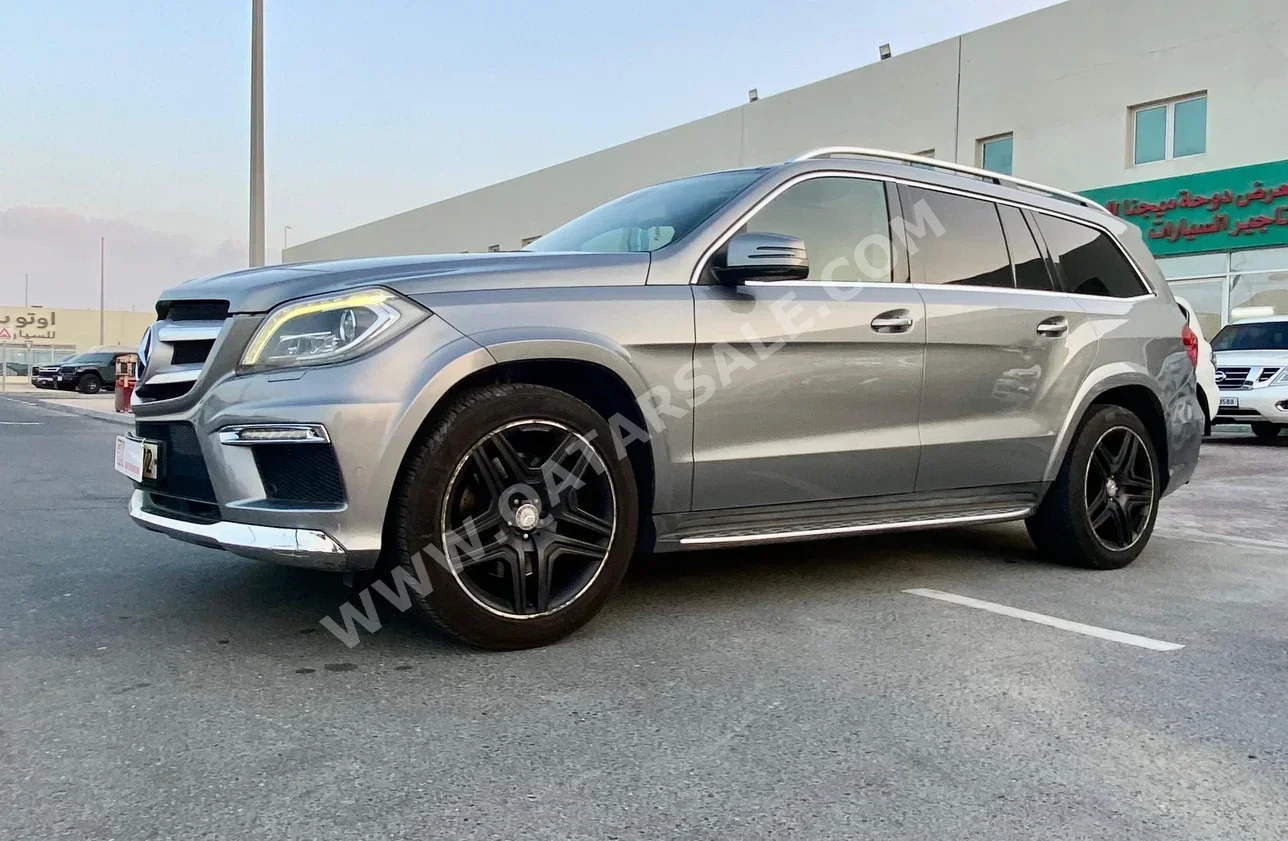 Mercedes-Benz  GL  500  2015  Automatic  149,000 Km  8 Cylinder  Four Wheel Drive (4WD)  SUV  Gray