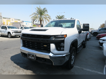 Chevrolet  Silverado  2500 HD  2023  Automatic  25,000 Km  8 Cylinder  Four Wheel Drive (4WD)  Pick Up  White  With Warranty