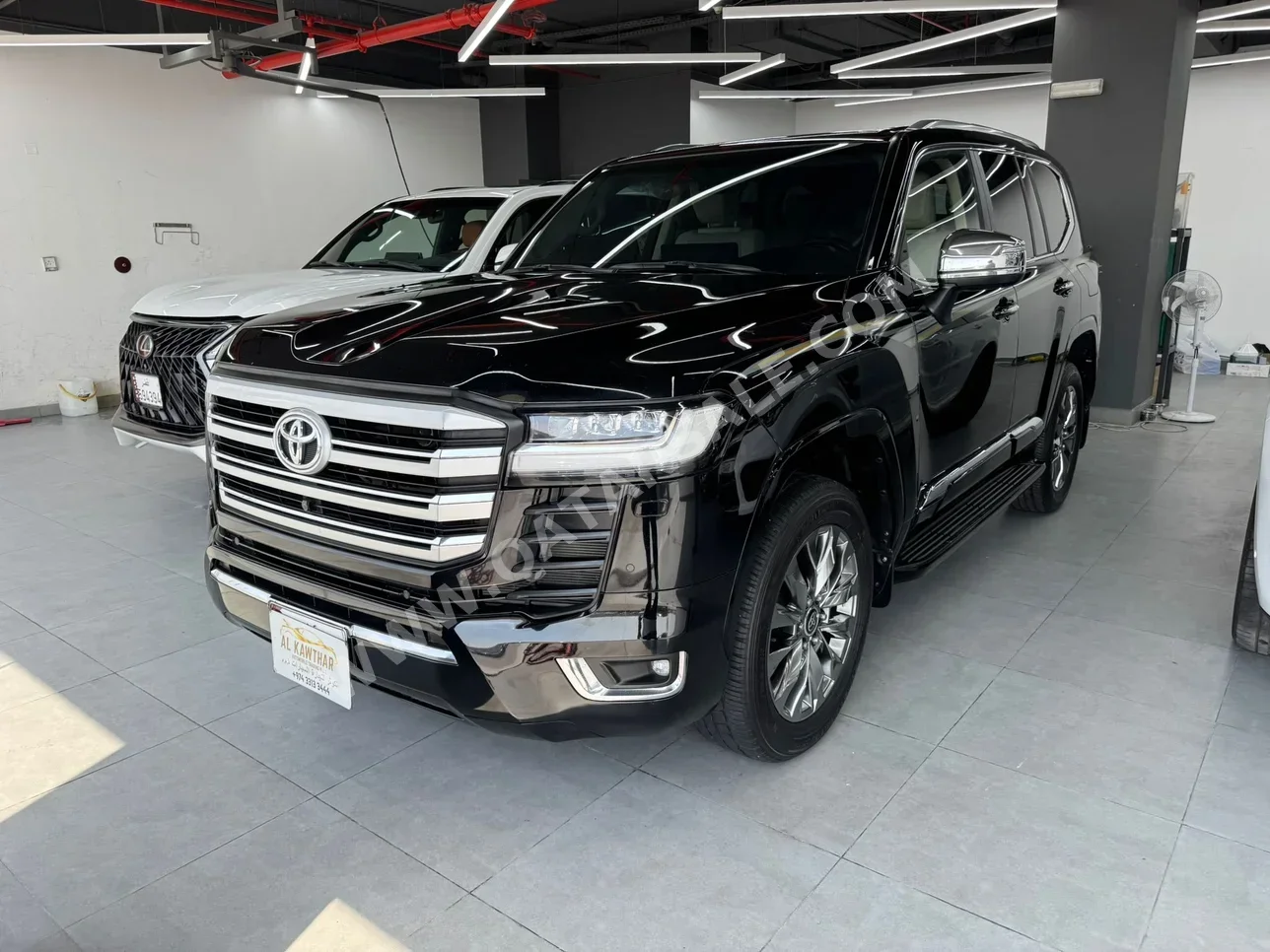 Toyota  Land Cruiser  VX Twin Turbo  2022  Automatic  126,000 Km  6 Cylinder  Four Wheel Drive (4WD)  SUV  Black  With Warranty