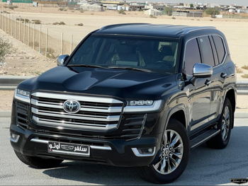 Toyota  Land Cruiser  VXR Twin Turbo  2022  Automatic  103,000 Km  6 Cylinder  Four Wheel Drive (4WD)  SUV  Black