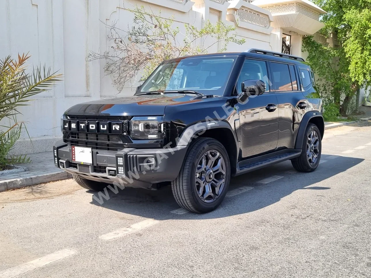 جيتور تي 2 اي- دي ام 2025 اوتوماتيك 10,500 كم 4 سلندر دفع رباعي اس يو في أسود تحت الضمان