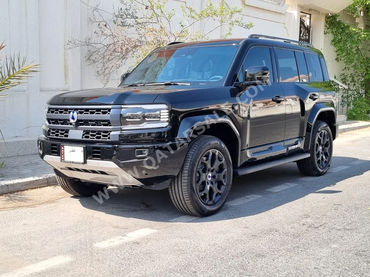 BYD  Denza  B5 Flag Ship  2026  Automatic  0 Km  4 Cylinder  Four Wheel Drive (4WD)  SUV  Black  With Warranty