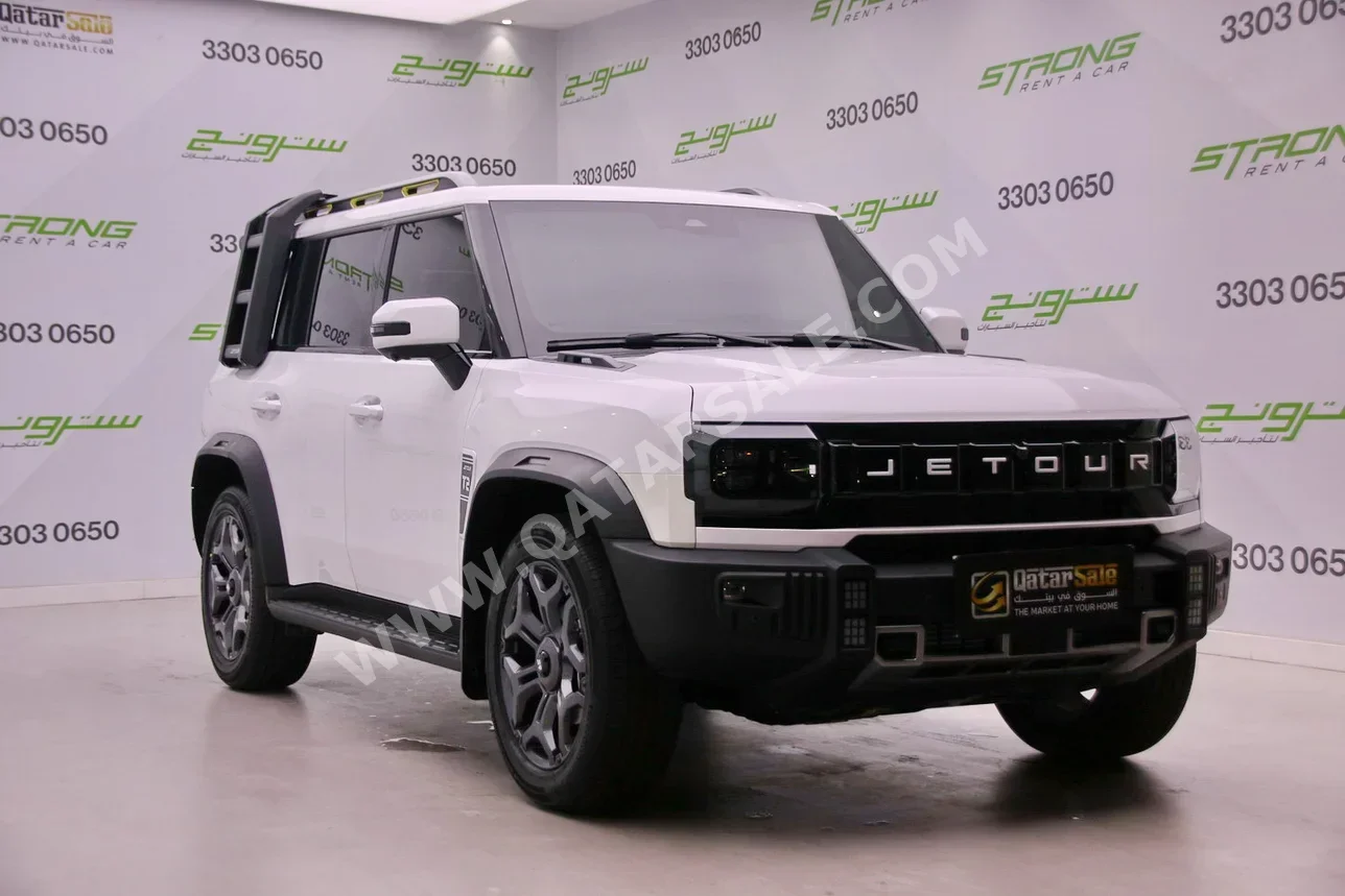 Jetour  T2  Luxury Plus  2025  Automatic  7,700 Km  4 Cylinder  Four Wheel Drive (4WD)  SUV  White  With Warranty