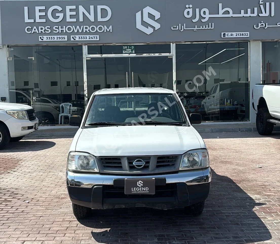 Nissan  Pickup  2008  Manual  115,064 Km  4 Cylinder  Rear Wheel Drive (RWD)  Pick Up  White