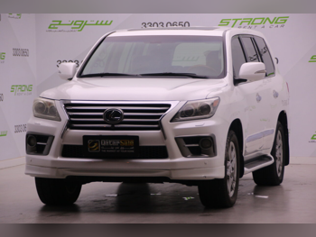 Lexus  LX  570  2012  Automatic  380,815 Km  8 Cylinder  Four Wheel Drive (4WD)  SUV  White