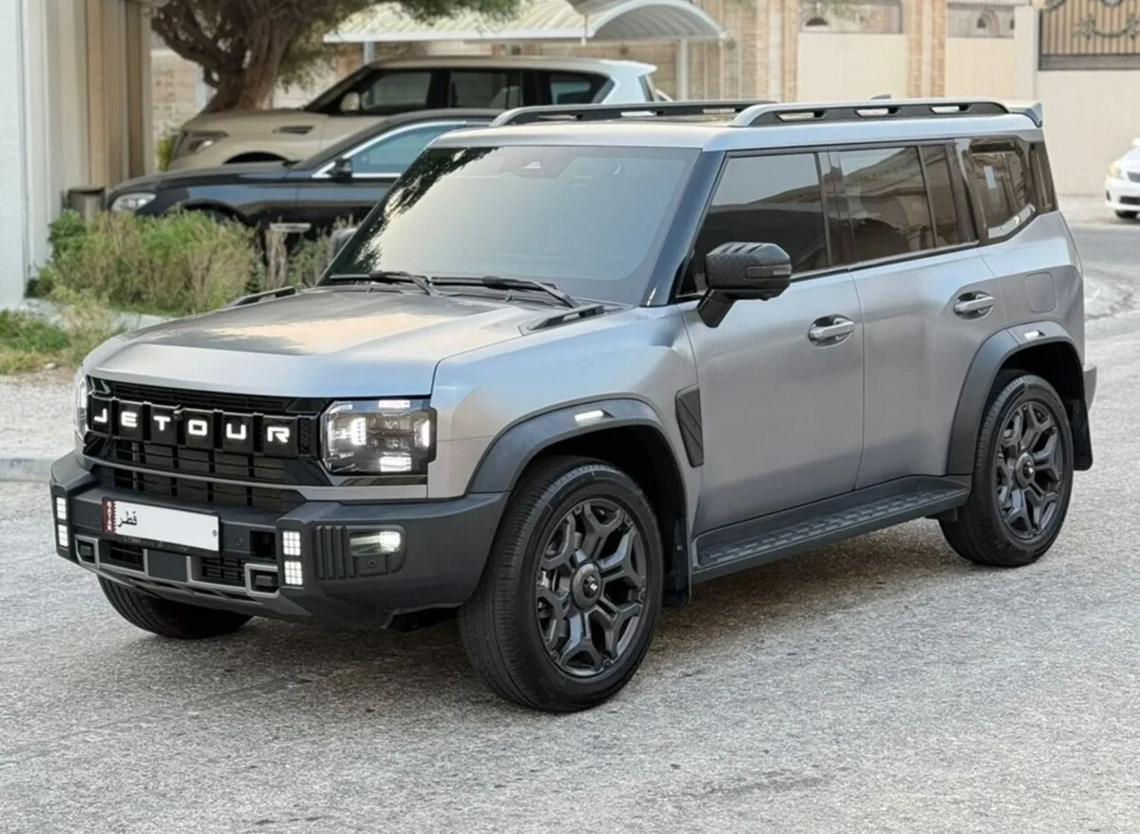 جيتور  تي 2  لكجري بلس  2025  اوتوماتيك  38,000 كم  4 سلندر  دفع رباعي  اس يو في  رمادي  تحت الضمان