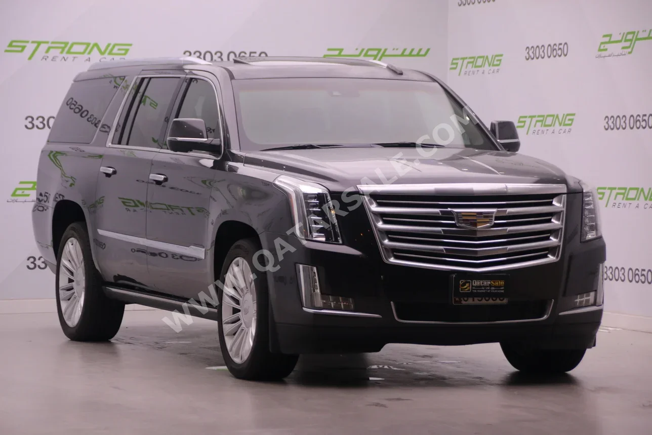 Cadillac  Escalade  Platinum  2016  Automatic  200,000 Km  8 Cylinder  Four Wheel Drive (4WD)  SUV  Gray