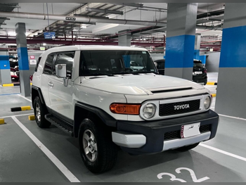 Toyota FJ Cruiser 2009 Automatic 358,000 Km 6 Cylinder Four Wheel Drive (4WD) SUV White