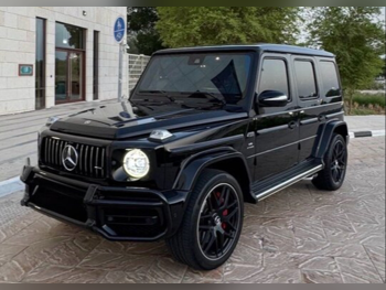 مرسيدس - بنز  جي - كلاس  63 اي ام جي  2019  اوتوماتيك  127,000 كم  8 سلندر  دفع رباعي  اس يو في  أسود