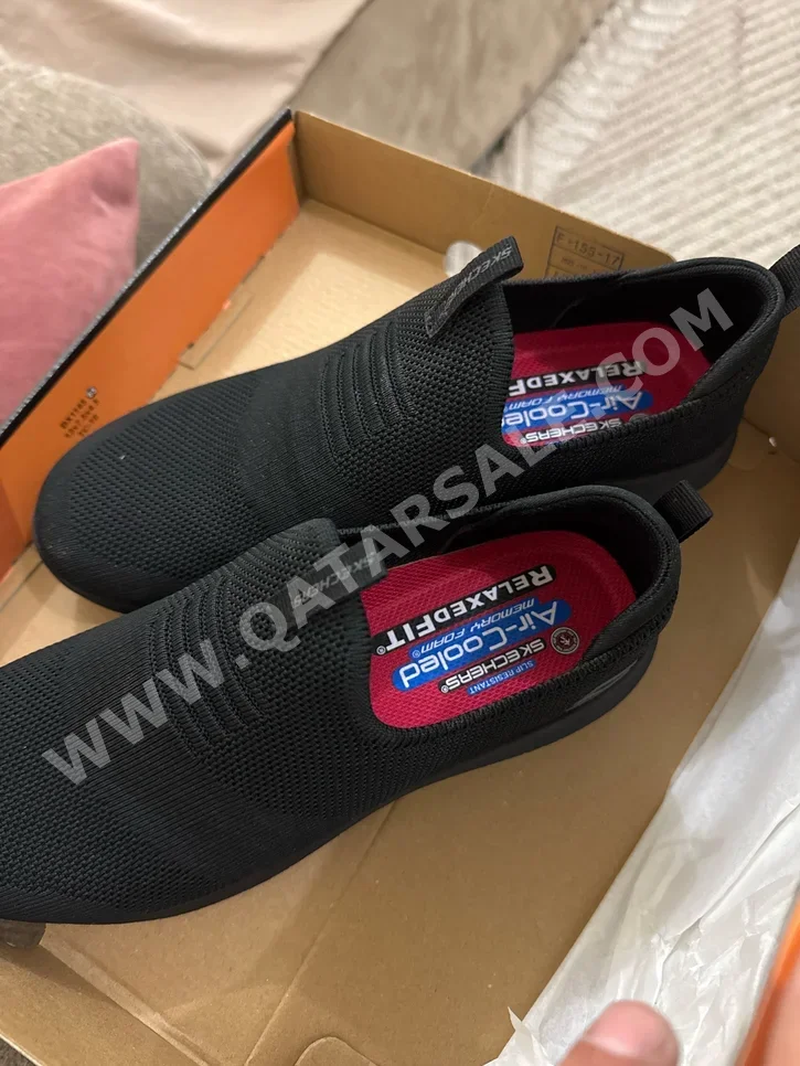 Shoes Skechers  Polyester  Black Size 39  China  Women