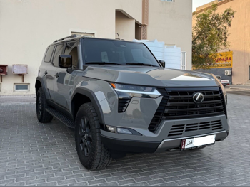 لكزس  جي اكس  550 اوفر تريل  2024  اوتوماتيك  14,000 كم  6 سلندر  دفع كلي مستمر  اس يو في  رمادي