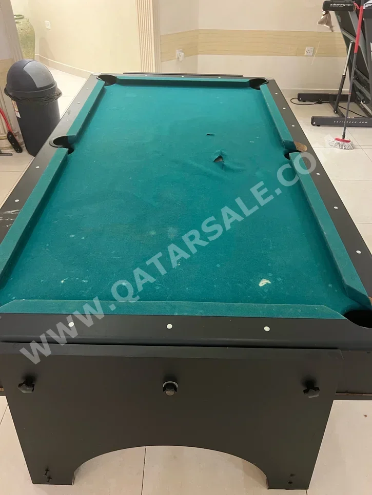 اسود و اخضر