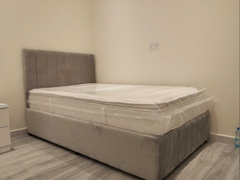 Beds - Lifestyle  - Twin  - Gray  - Mattress Included