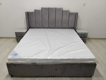 Beds - Lifestyle  - King  - Green  - Mattress Included  - With Bedside Table