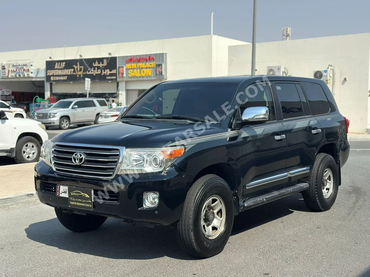 Toyota  Land Cruiser  GXR  2014  Automatic  215,000 Km  8 Cylinder  Four Wheel Drive (4WD)  SUV  Black