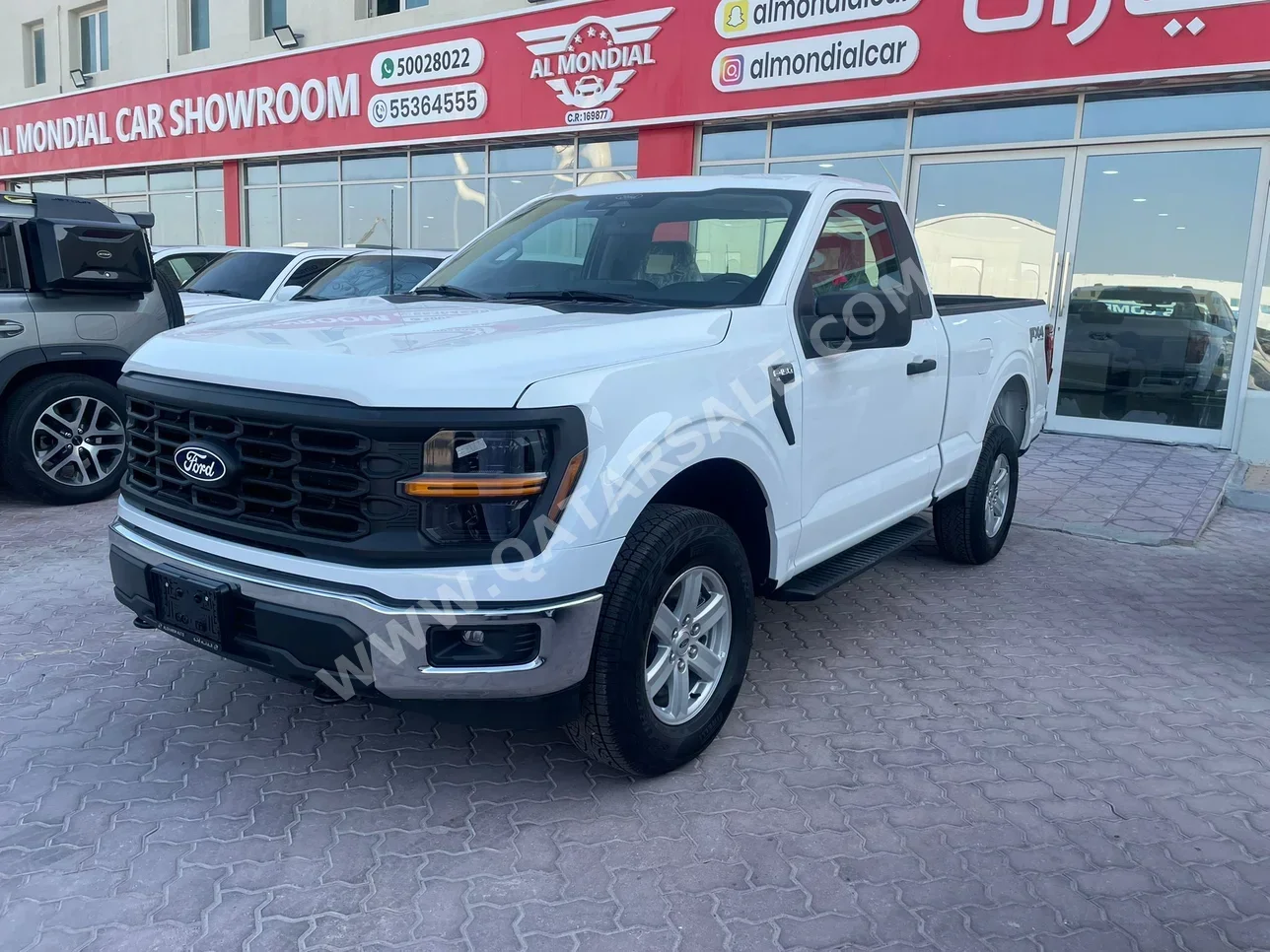 Ford  F  150  2025  Automatic  0 Km  8 Cylinder  Four Wheel Drive (4WD)  Pick Up  White  With Warranty