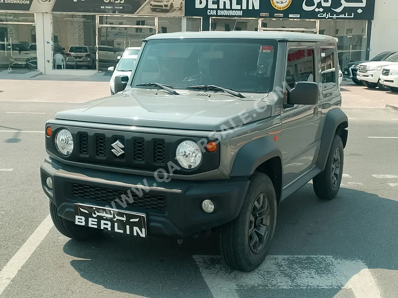 Suzuki  Jimny  2021  Automatic  85,000 Km  4 Cylinder  Four Wheel Drive (4WD)  SUV  Gray