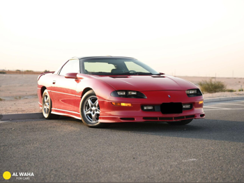 Chevrolet  Camaro  1997  Automatic  205,000 Km  8 Cylinder  Rear Wheel Drive (RWD)  Coupe / Sport  Red