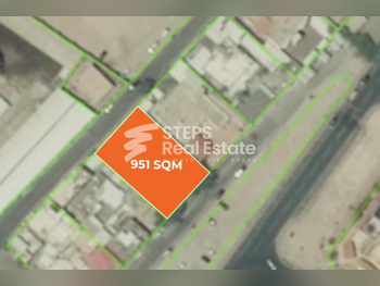Lands For Sale in Doha  - Fereej New Al Hitmi  -Area Size 951 Square Meter
