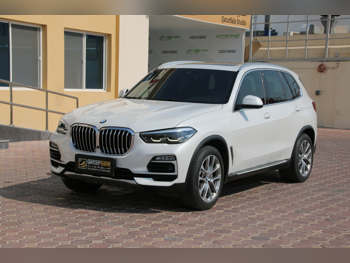بي ام دبليو  الفئة - اكس  اكس 6 40اي  2019  اوتوماتيك  78,000 كم  6 سلندر  دفع رباعي  اس يو في  أبيض  تحت الضمان
