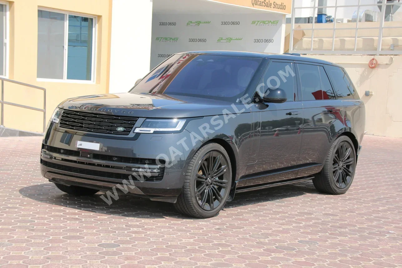 لاند روفر  رنج روفر  فوج اتش اس اي  2023  اوتوماتيك  38,000 كم  8 سلندر  دفع رباعي  اس يو في  رمادي  تحت الضمان