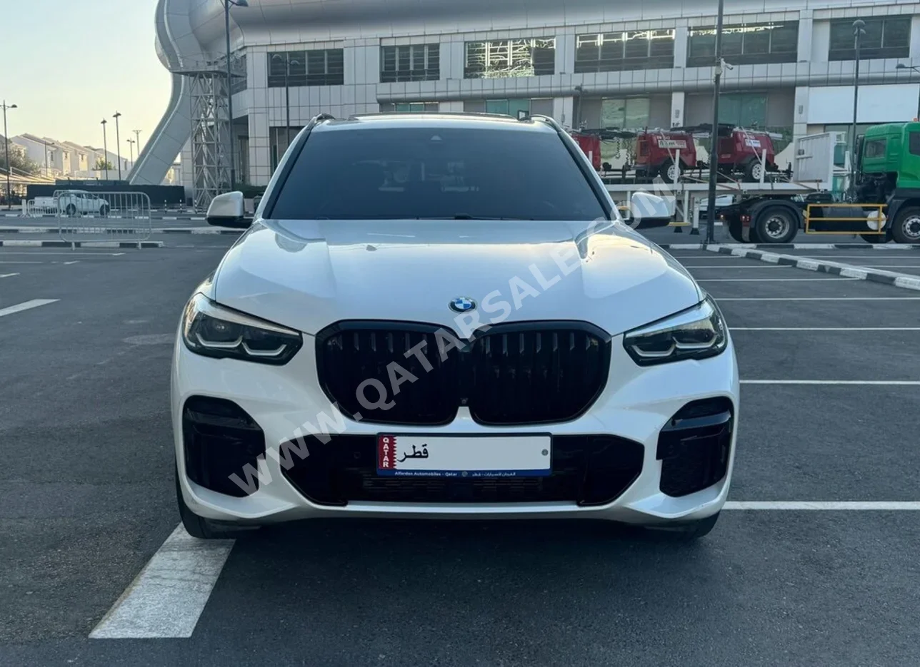 BMW  X-Series  X5  2022  Automatic  66,000 Km  6 Cylinder  Four Wheel Drive (4WD)  SUV  White  With Warranty