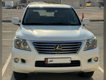 Lexus  LX  570  2010  Automatic  326,000 Km  8 Cylinder  Four Wheel Drive (4WD)  SUV  White