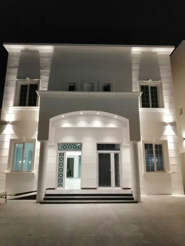 سكن عائلي - غير مفروشة - أم صلال - الخريطيات - 7 غرف نوم