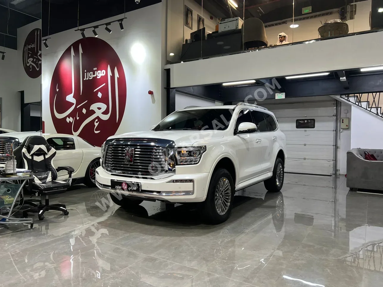 جي دبليو ام  تانك  500  2025  اوتوماتيك  14,000 كم  6 سلندر  دفع رباعي  اس يو في  أبيض  تحت الضمان