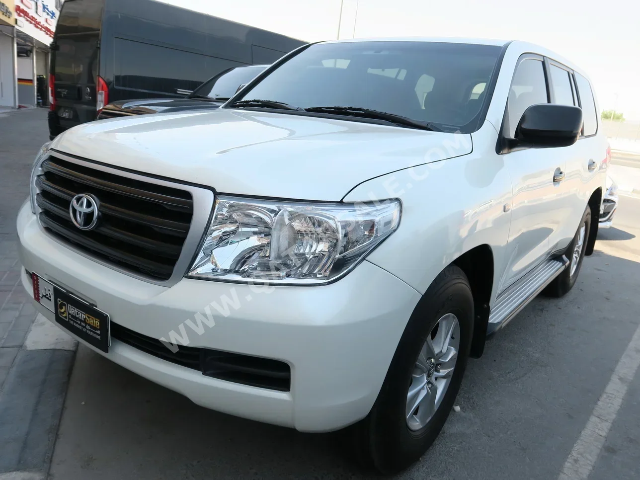 Toyota  Land Cruiser  GX  2011  Automatic  354,000 Km  6 Cylinder  Four Wheel Drive (4WD)  SUV  White