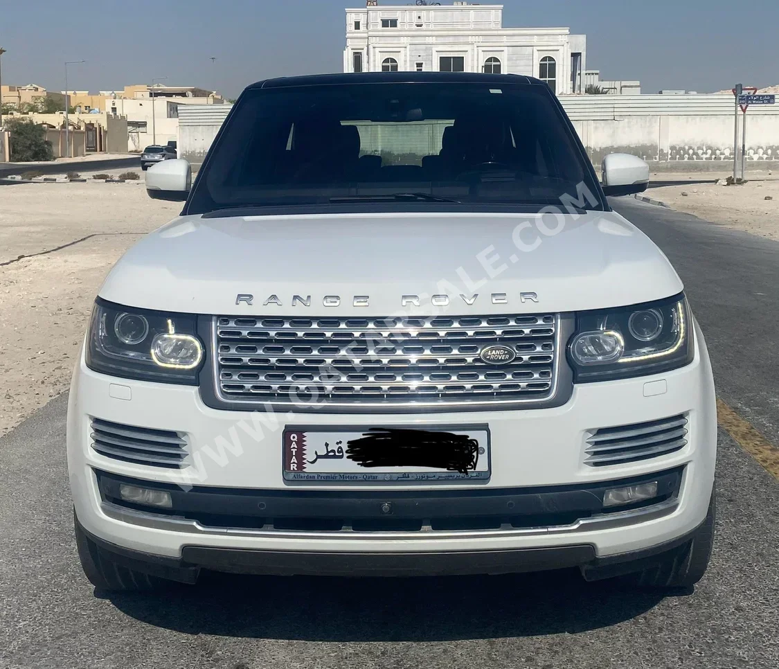 Land Rover  Range Rover  Vogue  Autobiography  2016  Automatic  164,000 Km  8 Cylinder  Four Wheel Drive (4WD)  SUV  White