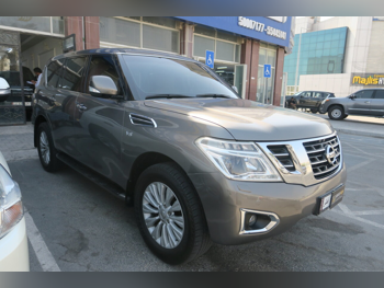 Nissan  Patrol  LE  2017  Automatic  162,000 Km  8 Cylinder  Four Wheel Drive (4WD)  SUV  Gray
