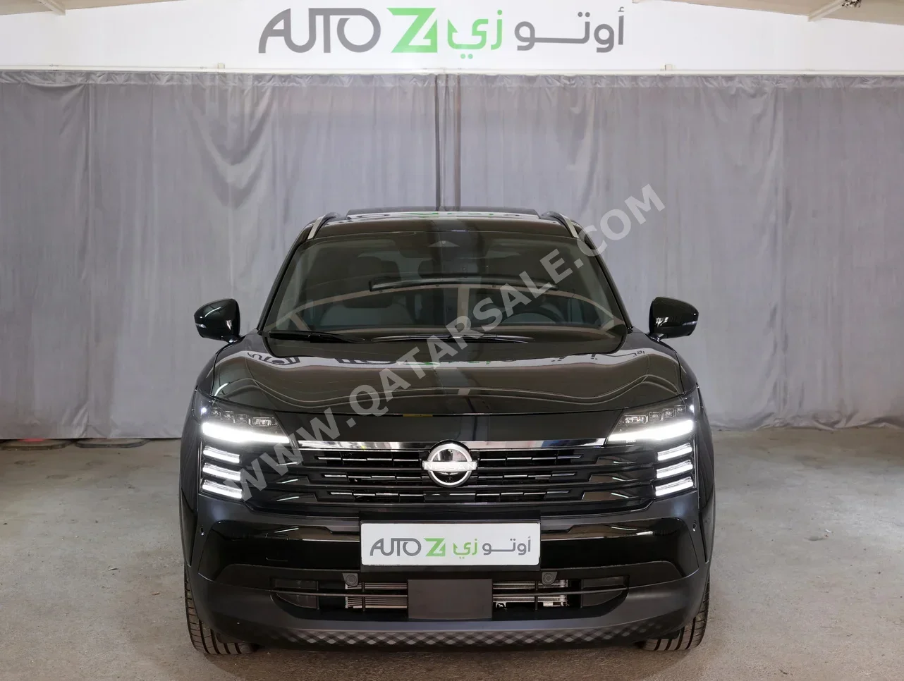 Nissan  Kicks  SL  2025  Automatic  1,950 Km  4 Cylinder  Front Wheel Drive (FWD)  SUV  Black  With Warranty