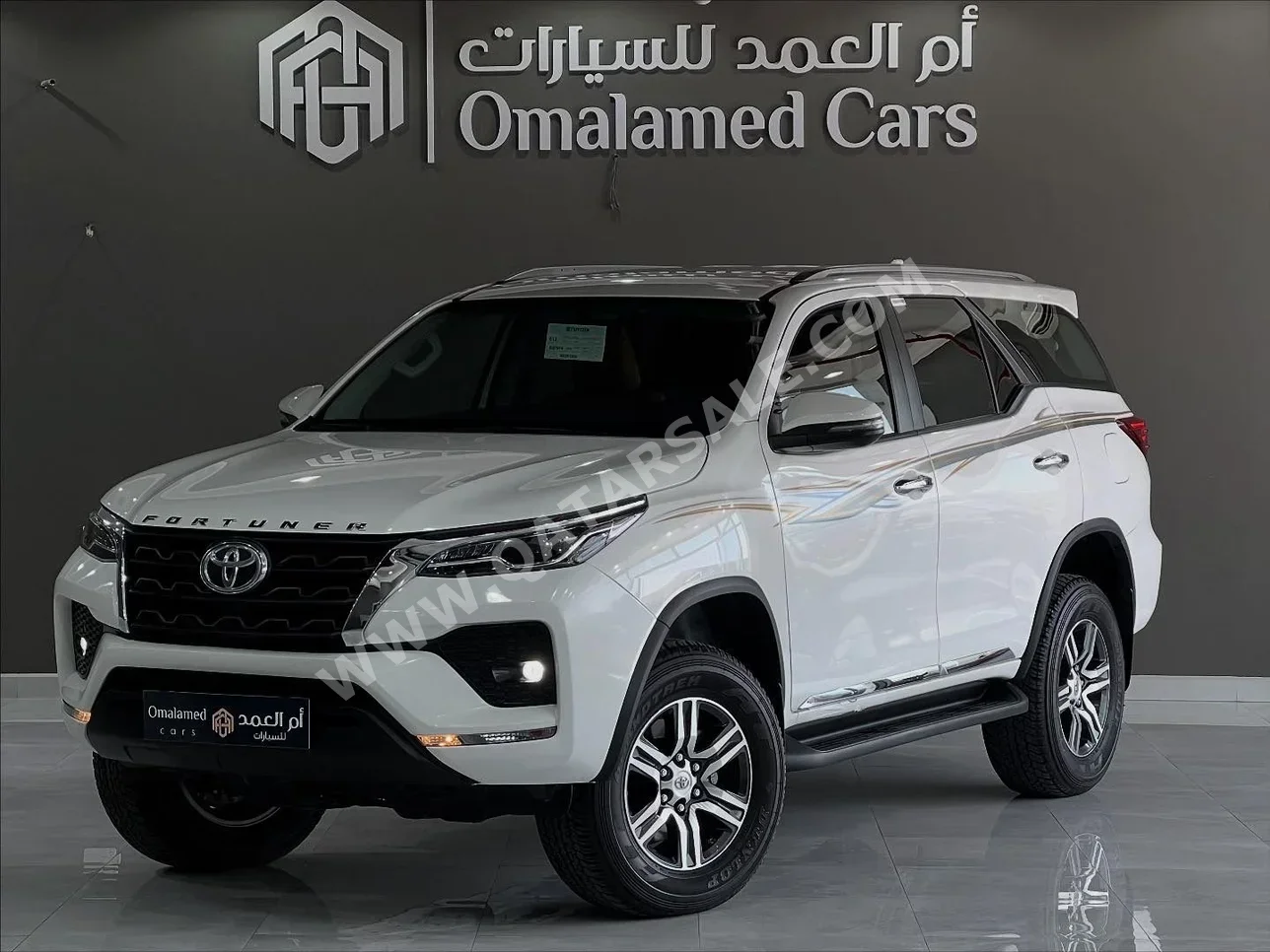 تويوتا  فورشنر  اس ار 5  2024  اوتوماتيك  6,500 كم  6 سلندر  دفع رباعي  اس يو في  أبيض  تحت الضمان