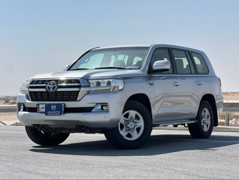 Toyota  Land Cruiser  GXR  2021  Automatic  145,000 Km  6 Cylinder  Four Wheel Drive (4WD)  SUV  Silver