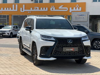 Lexus  LX  600 F Sport  2025  Automatic  36,000 Km  6 Cylinder  Four Wheel Drive (4WD)  SUV  White  With Warranty